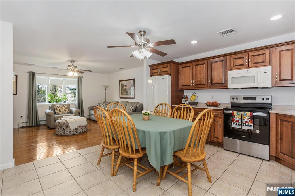 4 Lorelei Terrace Lodi, NJ 07644 - Photo 12 of 27