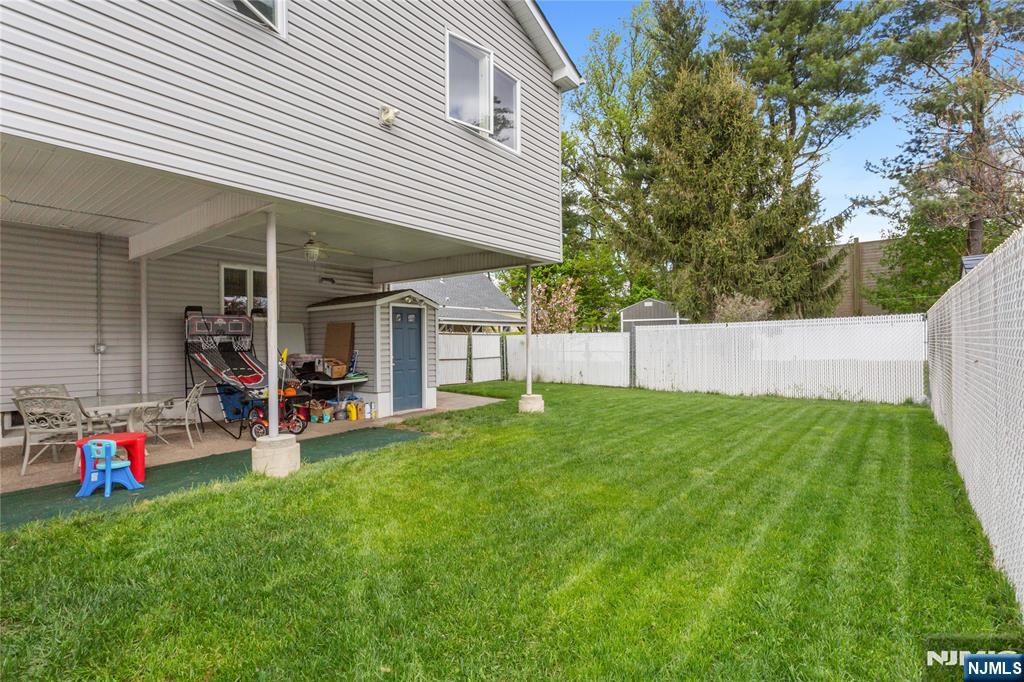 4 Lorelei Terrace Lodi, NJ 07644 - Photo 22 of 27