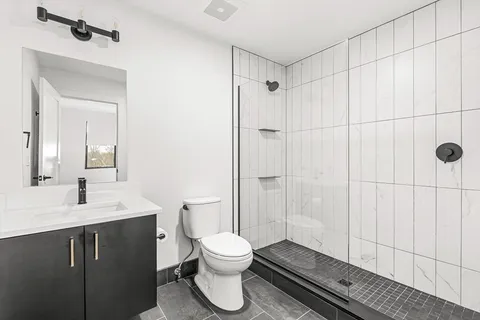 $865,000 | 395 Alewife Brook Parkway, Unit 3H, Somerville, MA 02144