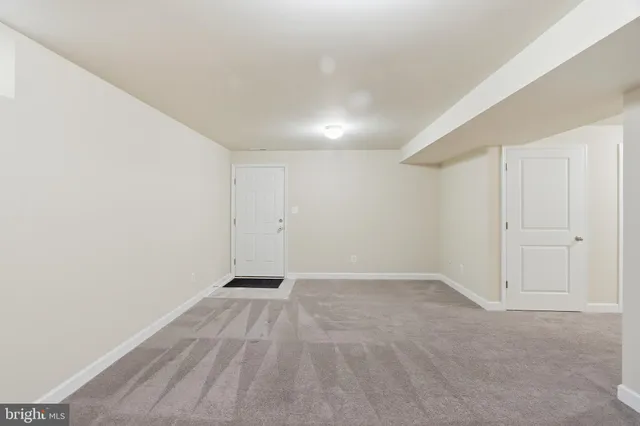 $2,900 | 410 Thelma Avenue, Glen Burnie, MD 21060