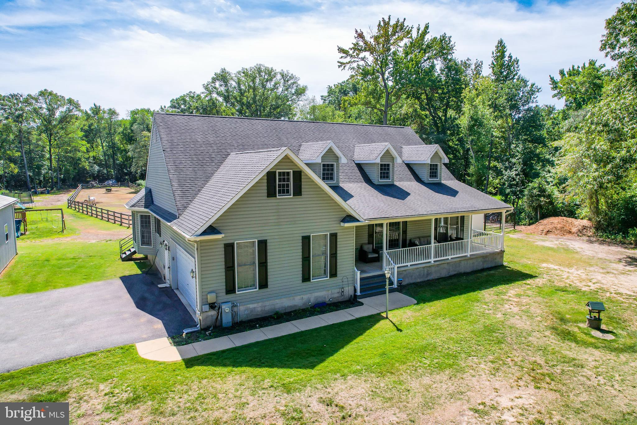 171 Waldo Road Pasadena, MD 21122 - Photo 3 of 54 Gallery Image 3
