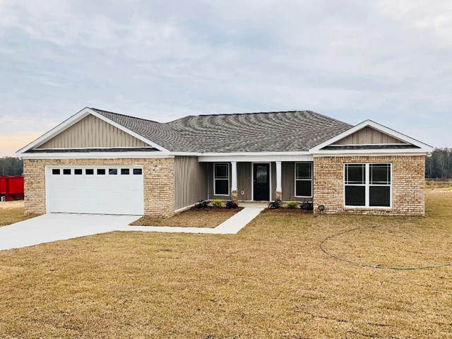 1988 Middleton Road Dothan, AL 36301 - Photo 1 of 1 Main View