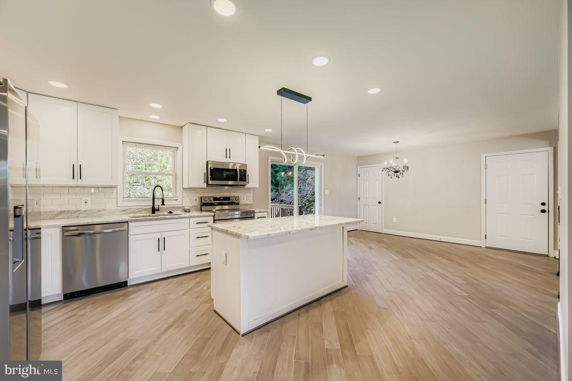 1217 Random Ridge Road Westminster, MD 21157 - Photo 15 of 40 Kitchen