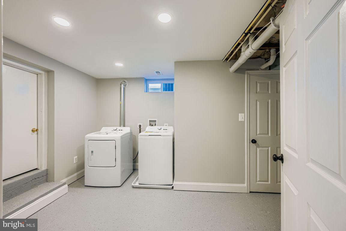 1217 Random Ridge Road Westminster, MD 21157 - Photo 34 of 40 Laundry