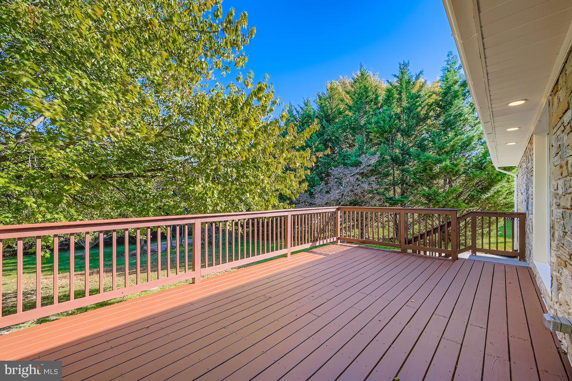 1217 Random Ridge Road Westminster, MD 21157 - Photo 38 of 40 Deck