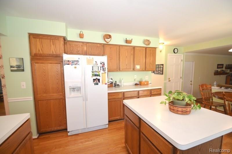 1172 Whispering Knoll Lane Rochester Hills, MI 48306 - Photo 14 of 39