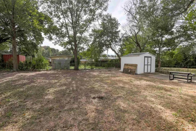 $1,750 | 925 Twinbrook Avenue, Pensacola, FL 32505