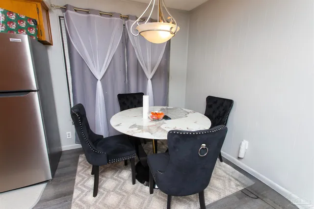 $1,750 | 925 Twinbrook Avenue, Pensacola, FL 32505