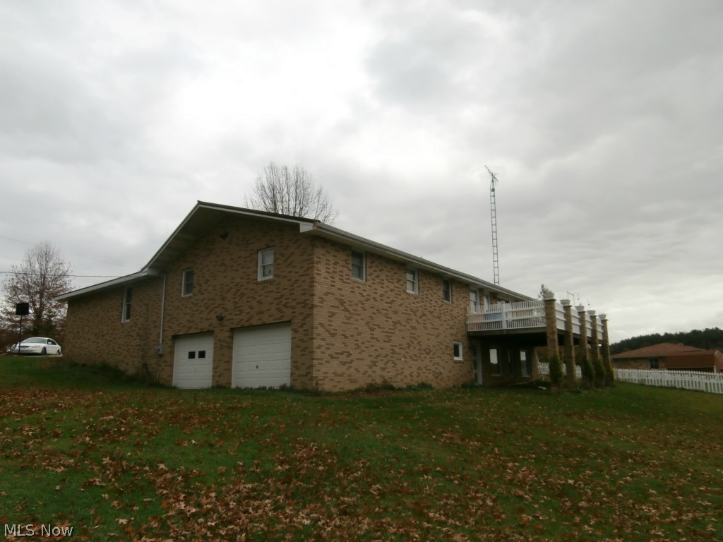 9144 Latin Road Northwest East Canton, OH 44730 - Photo 2 of 25