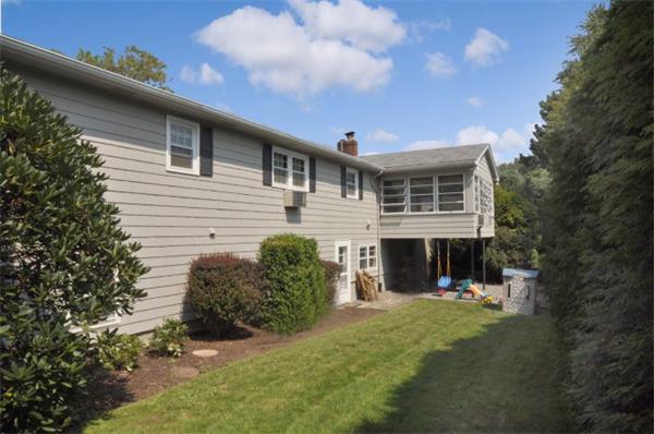 3 Countryside Drive Cumberland, RI 02864 - Photo 2 of 14