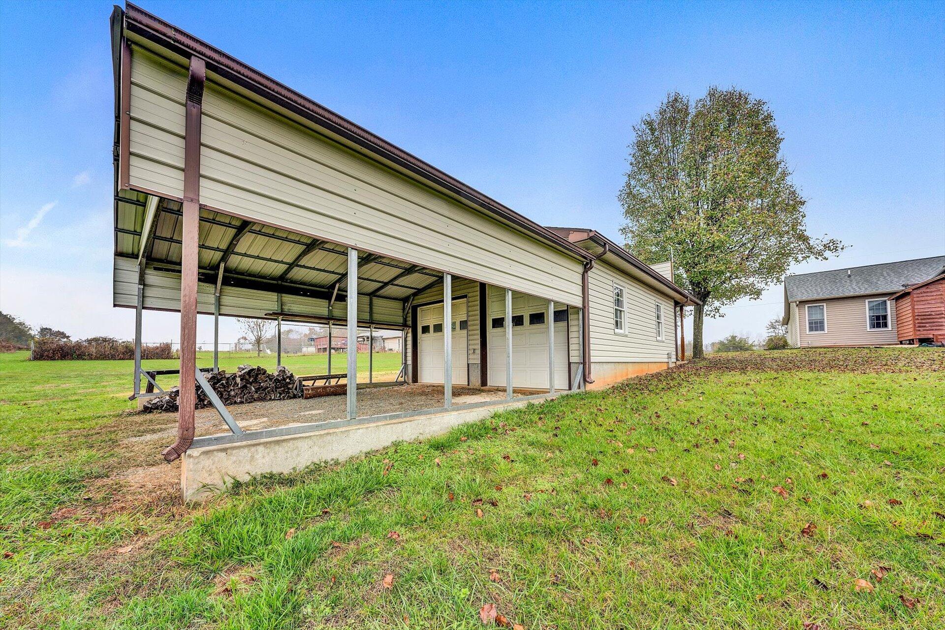 185 Harmony School Road Hardy, VA 24101 - Photo 38 of 42 39-DSC00259