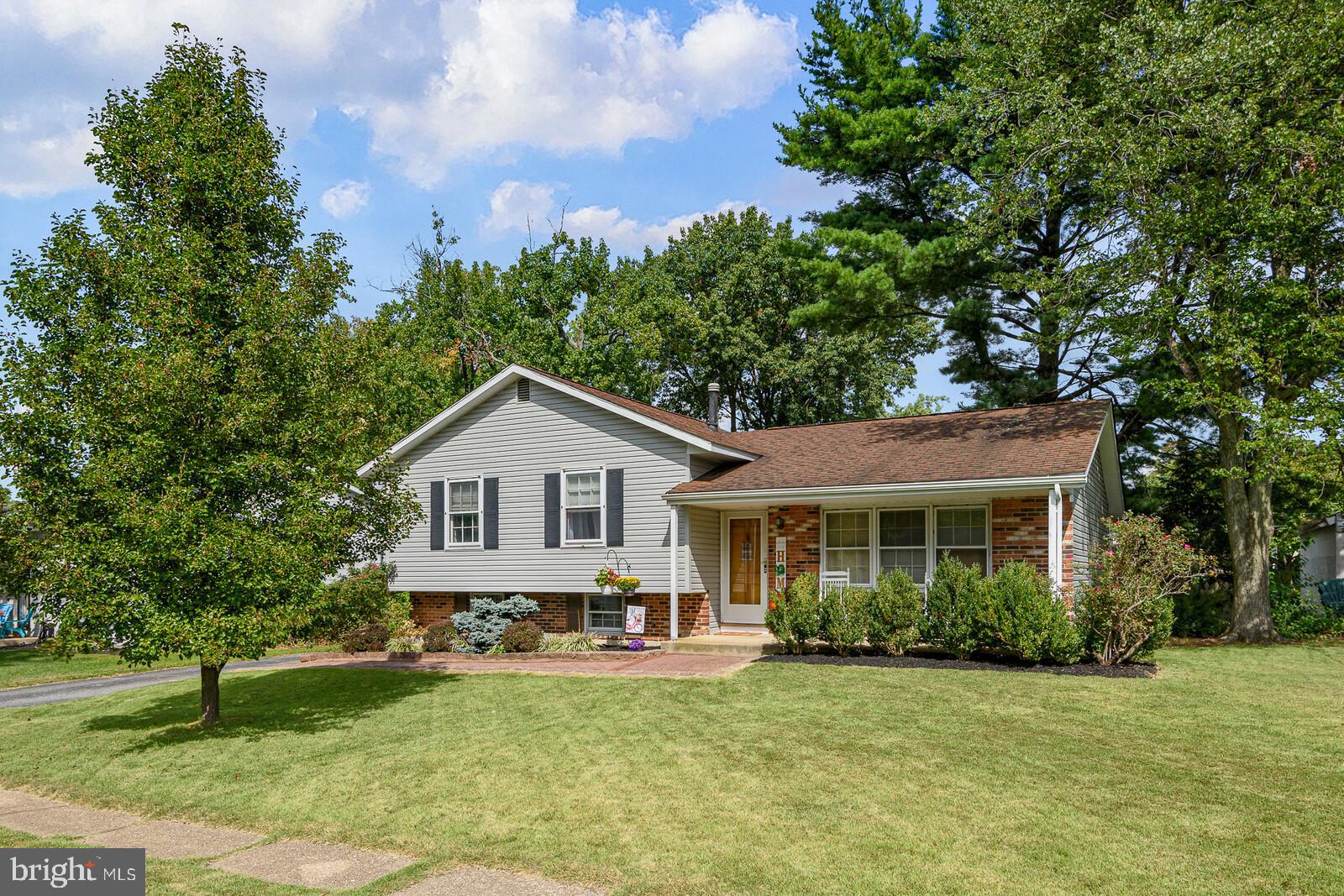 105 Greenfield Road Newark, DE 19713 - Photo 1 of 20 Front