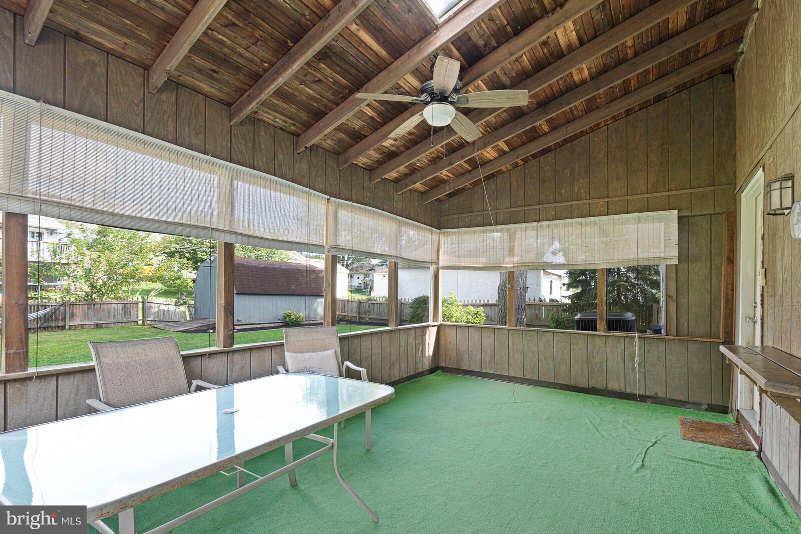 105 Greenfield Road Newark, DE 19713 - Photo 18 of 20 Rear Porch