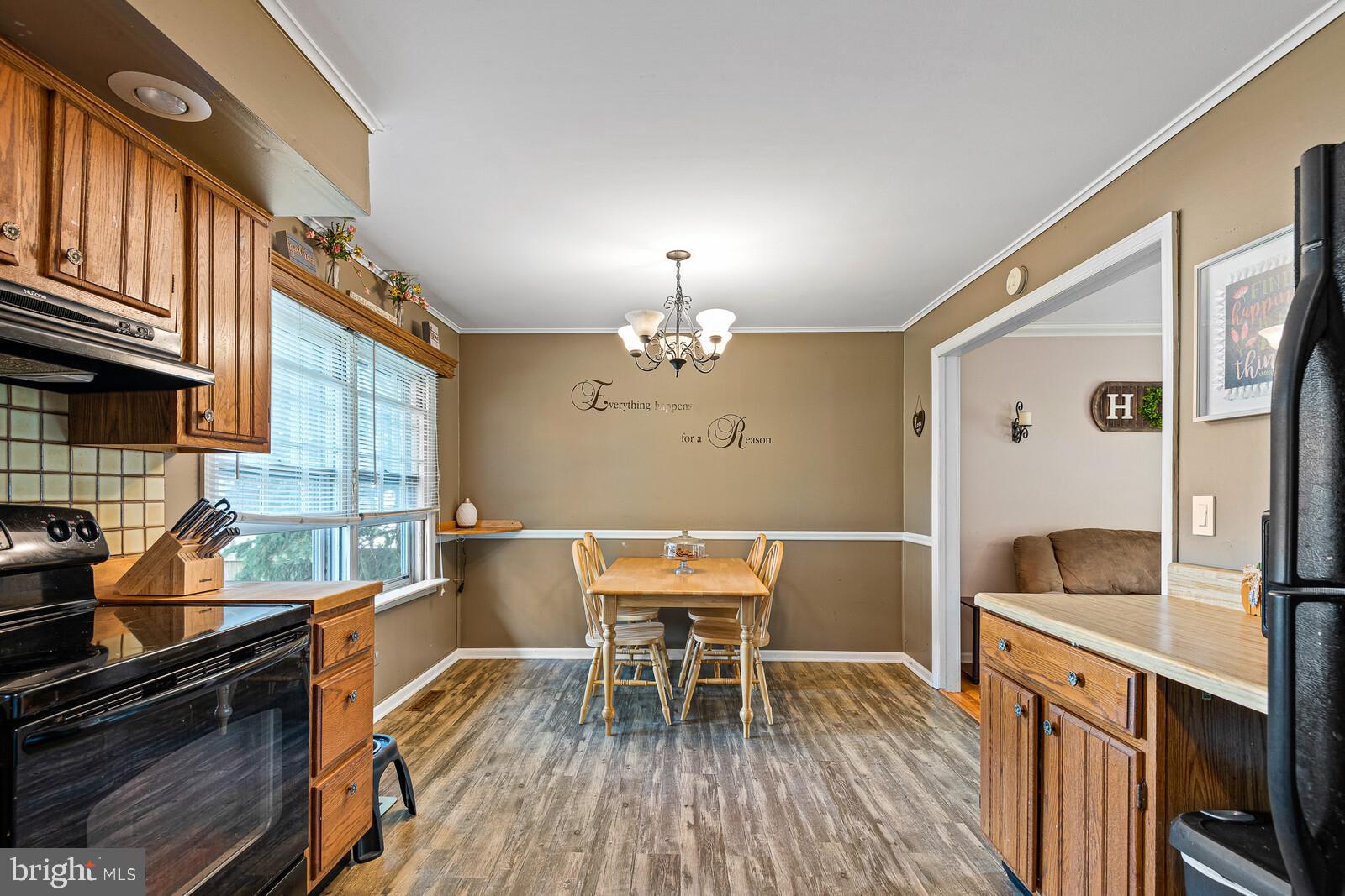 105 Greenfield Road Newark, DE 19713 - Photo 6 of 20 Dinning area