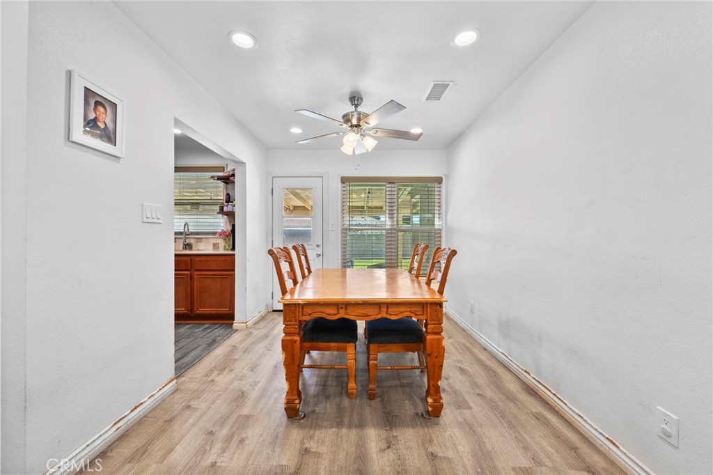 4855 Pearce Avenue Long Beach, CA 90808 - Photo 15 of 42