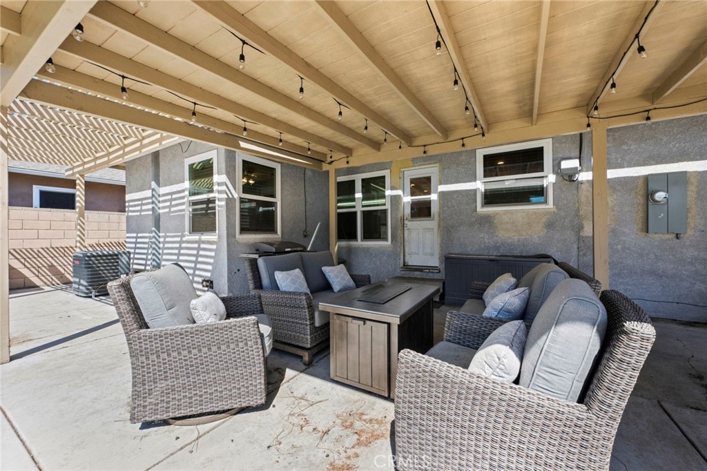 4855 Pearce Avenue Long Beach, CA 90808 - Photo 36 of 42