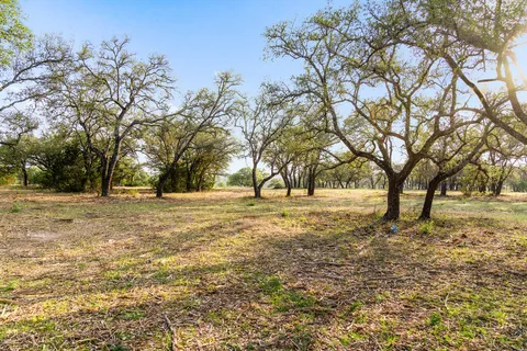 $995,000 | Undisclosed Address, Spicewood, TX 78669