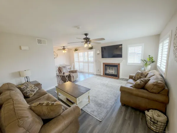 $3,795 | 8640 Mission San Carlos Drive, Unit 45, Santee, CA 92071
