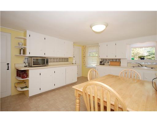 376 Intervale Road New Gloucester, ME 04260 - Photo 7 of 25 Kitchen.