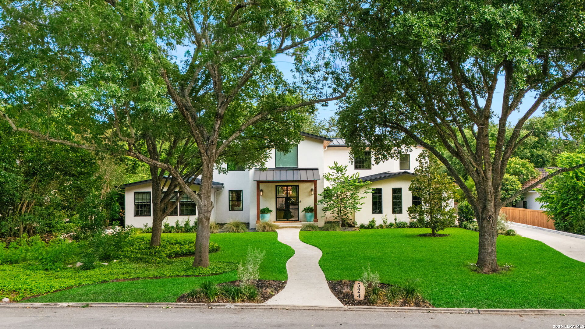 524 Garraty Road Terrell Hills, TX 78209 - Photo 6 of 61