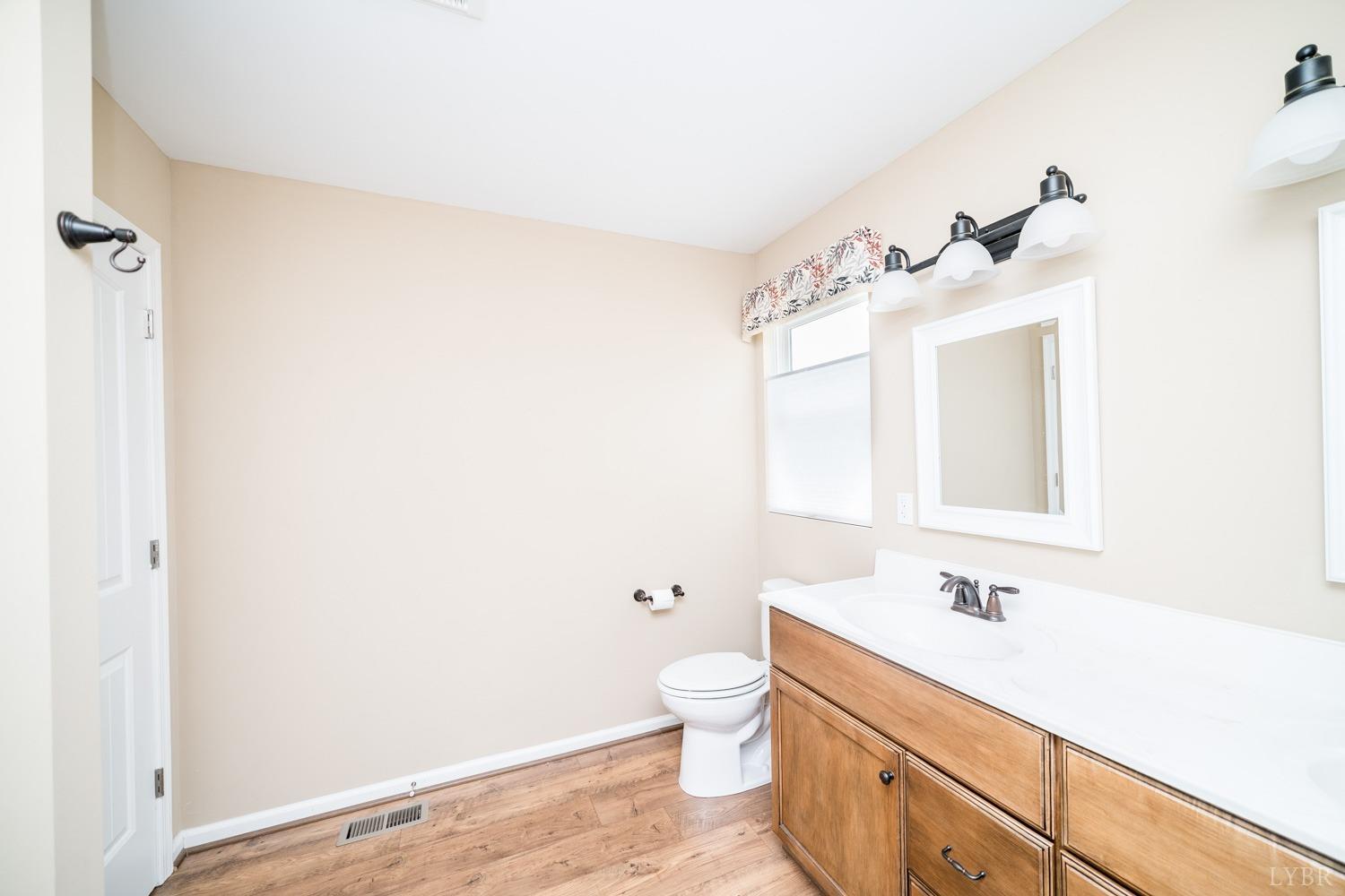 1095 Lizard Ridge Road Bedford, VA 24523 - Photo 12 of 38 Gallery Image 12