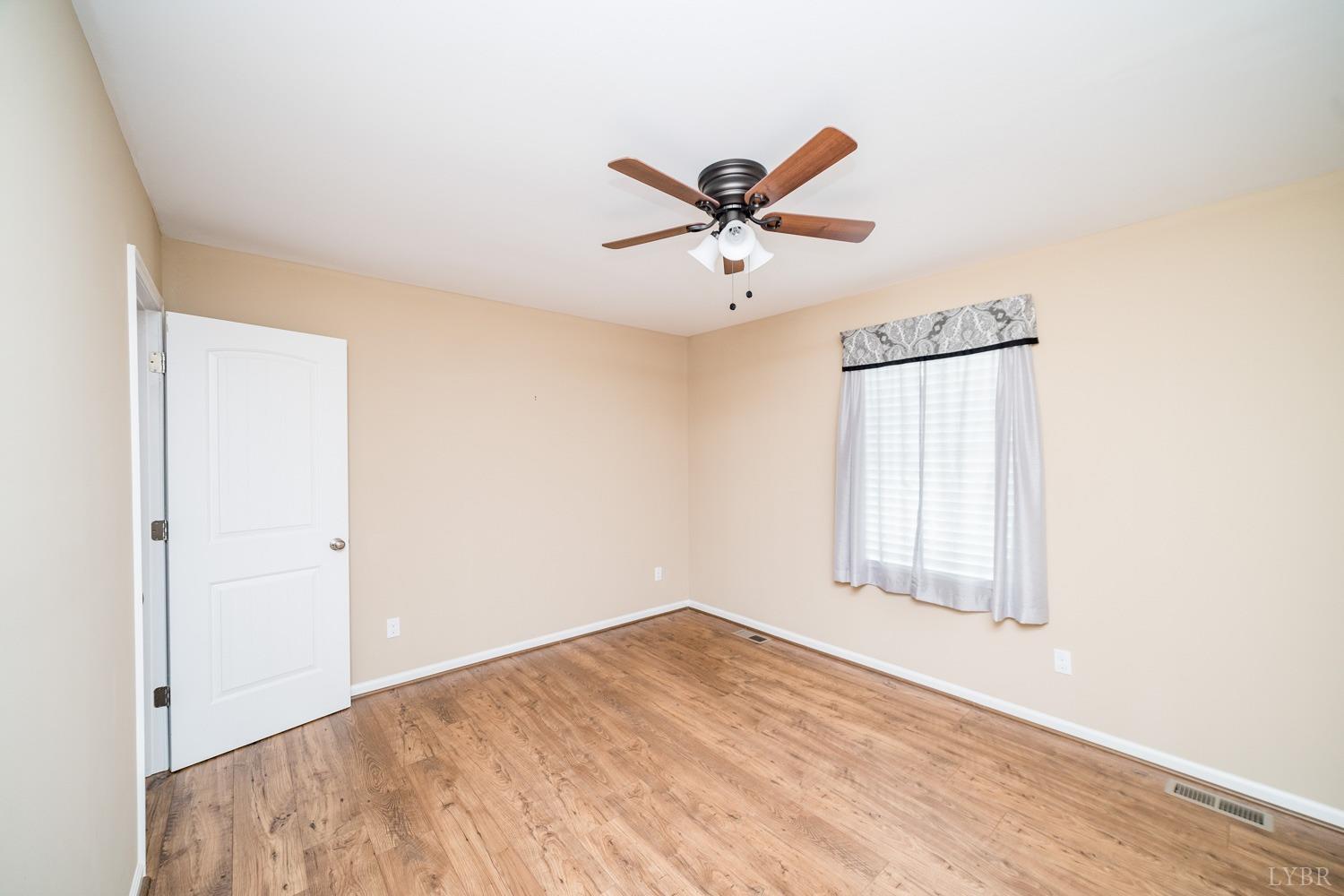 1095 Lizard Ridge Road Bedford, VA 24523 - Photo 16 of 38 Gallery Image 16