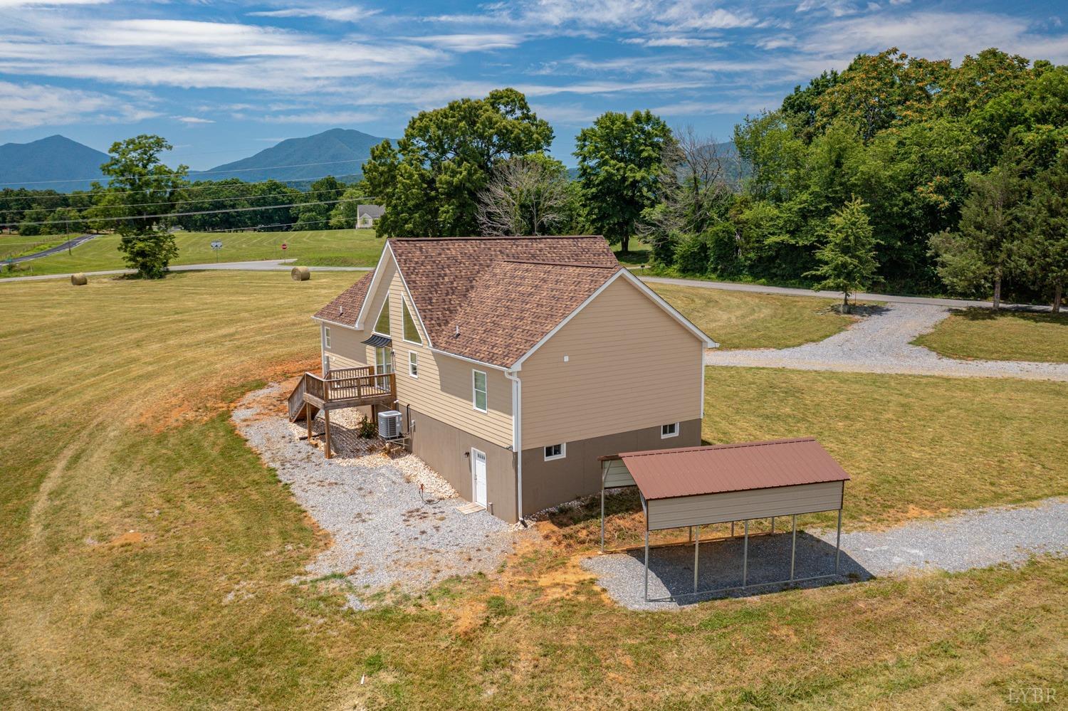 1095 Lizard Ridge Road Bedford, VA 24523 - Photo 31 of 38 Gallery Image 31