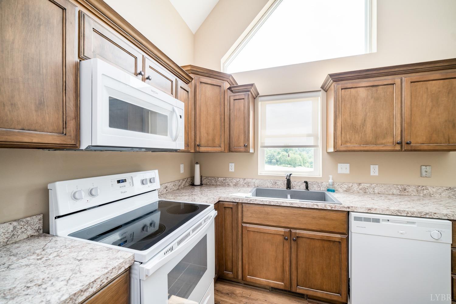 1095 Lizard Ridge Road Bedford, VA 24523 - Photo 6 of 38 Gallery Image 6