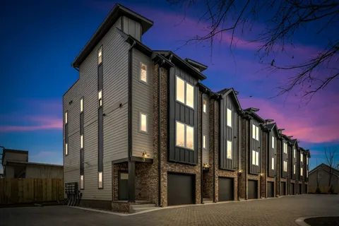 $525,000 | 6305 Robertson Avenue, Unit 4, Nashville, TN 37209