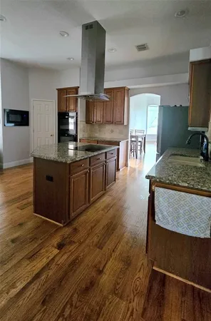 $689,000 | 407 Woodbridge Drive, Allen, TX 75013