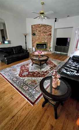 $689,000 | 407 Woodbridge Drive, Allen, TX 75013