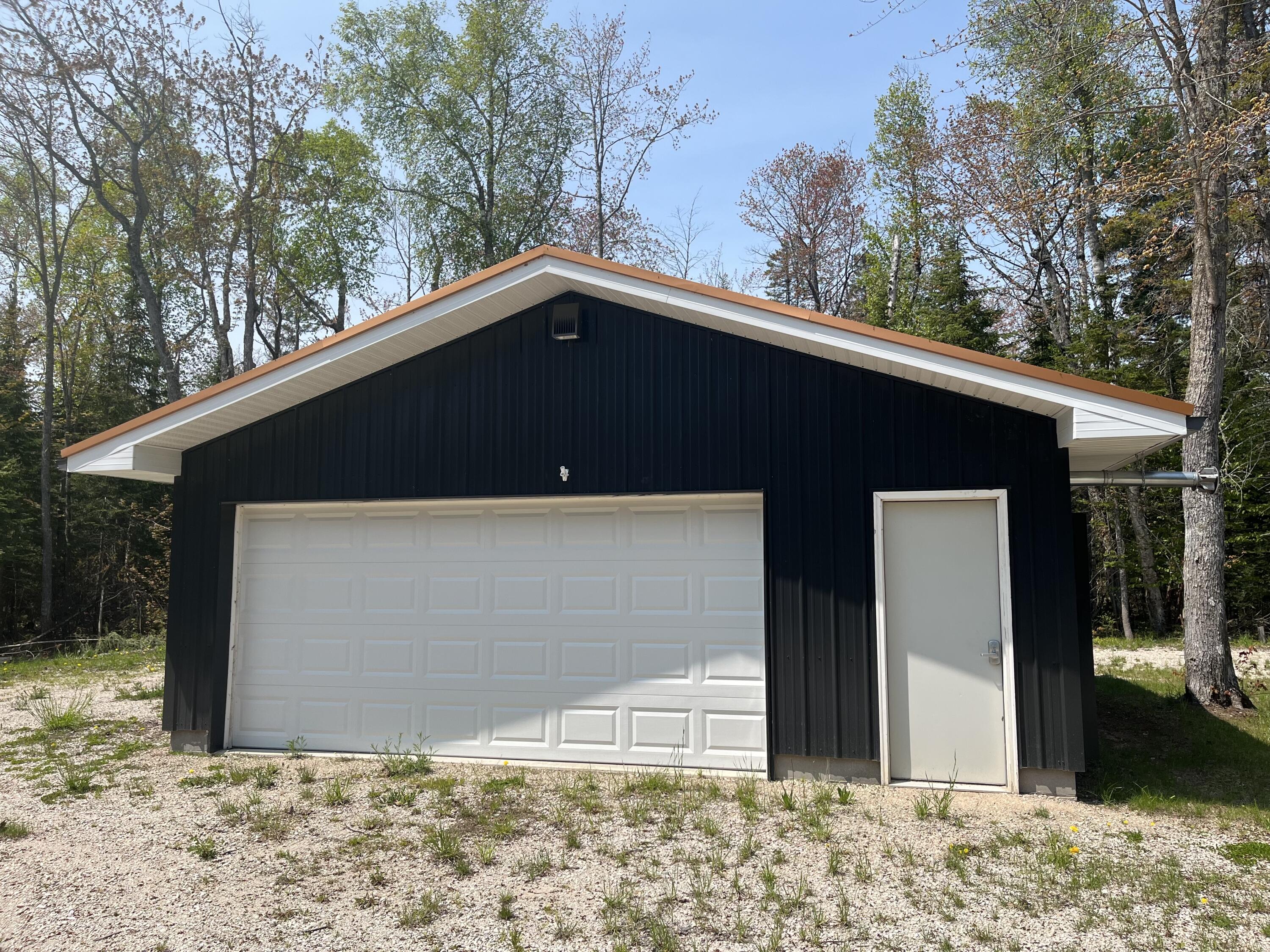 32480 West Old Chip Road Paradise, MI 49768 - Photo 7 of 29 C5F2D3EC-F582-4A3D-B91F-E2BFD0B6675A