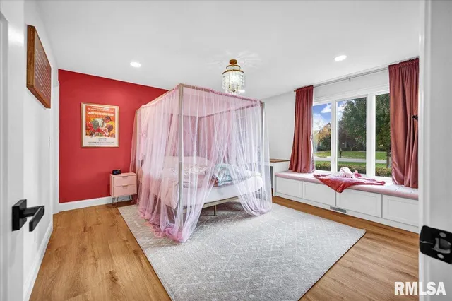 $539,900 | 58 Waldheim Road, Morton, IL 61550