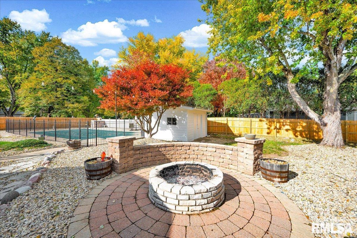 58 Waldheim Road Morton, IL 61550 - Photo 41 of 56