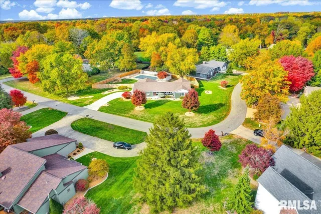 $539,900 | 58 Waldheim Road, Morton, IL 61550