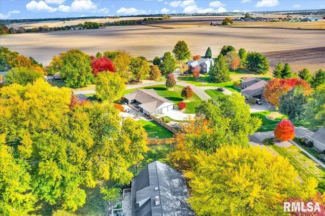 $539,900 | 58 Waldheim Road, Morton, IL 61550