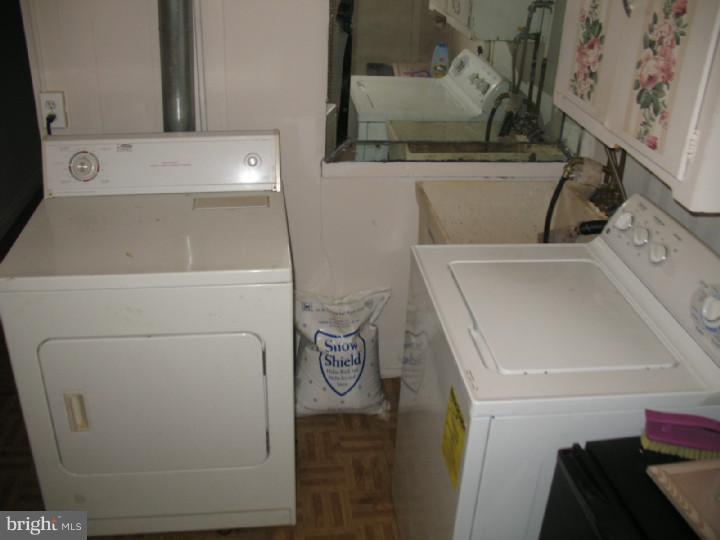 12335 Wyndom Road Philadelphia, PA 19154 - Photo 17 of 19