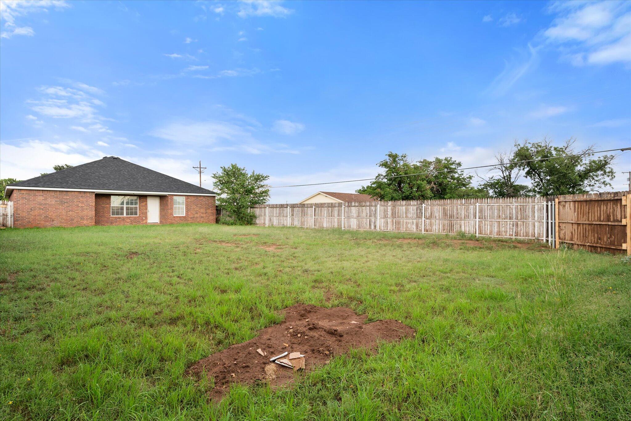 2401 North Cypress Road Lubbock, TX 79403 - Photo 24 of 25 29-2401 N Cypress rd_0207