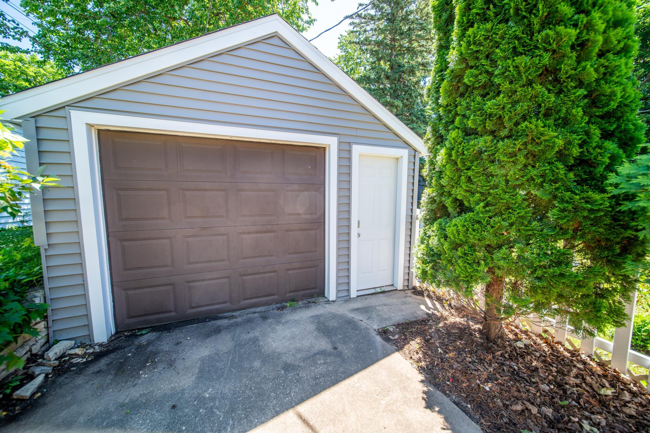 1550 7 1/2 Avenue Northeast Rochester, MN 55906 - Photo 55 of 67