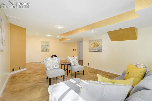 $700,000 | 195 Odessa Place, Colorado Springs, CO 80906