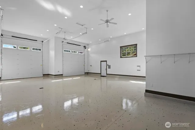 $1,320,500 | 25323 182nd Street East, Orting, WA 98360