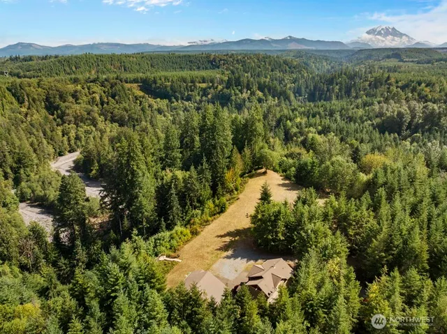 $1,320,500 | 25323 182nd Street East, Orting, WA 98360