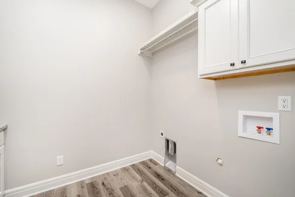 $429,000 | 1422 Emerald Valley Drive, Mulvane, KS 67110