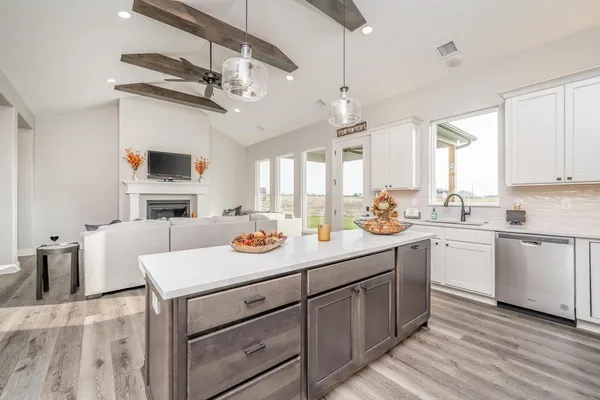 $429,000 | 1422 Emerald Valley Drive, Mulvane, KS 67110