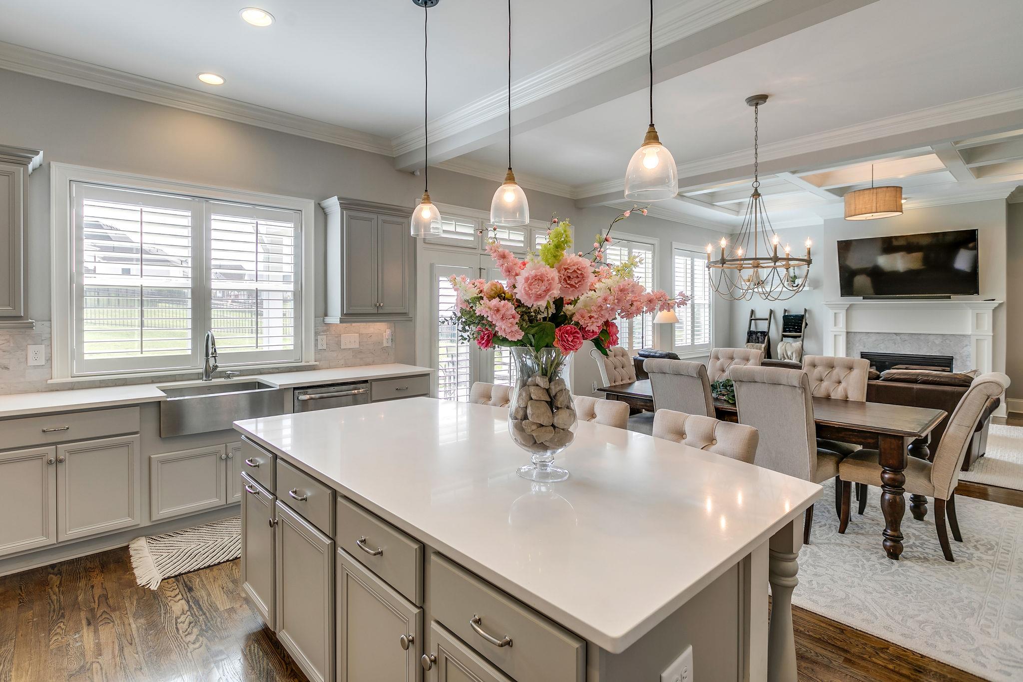 537 Alfred Ladd Road East Franklin, TN 37064 - Photo 11 of 28 Open concept at its finest!