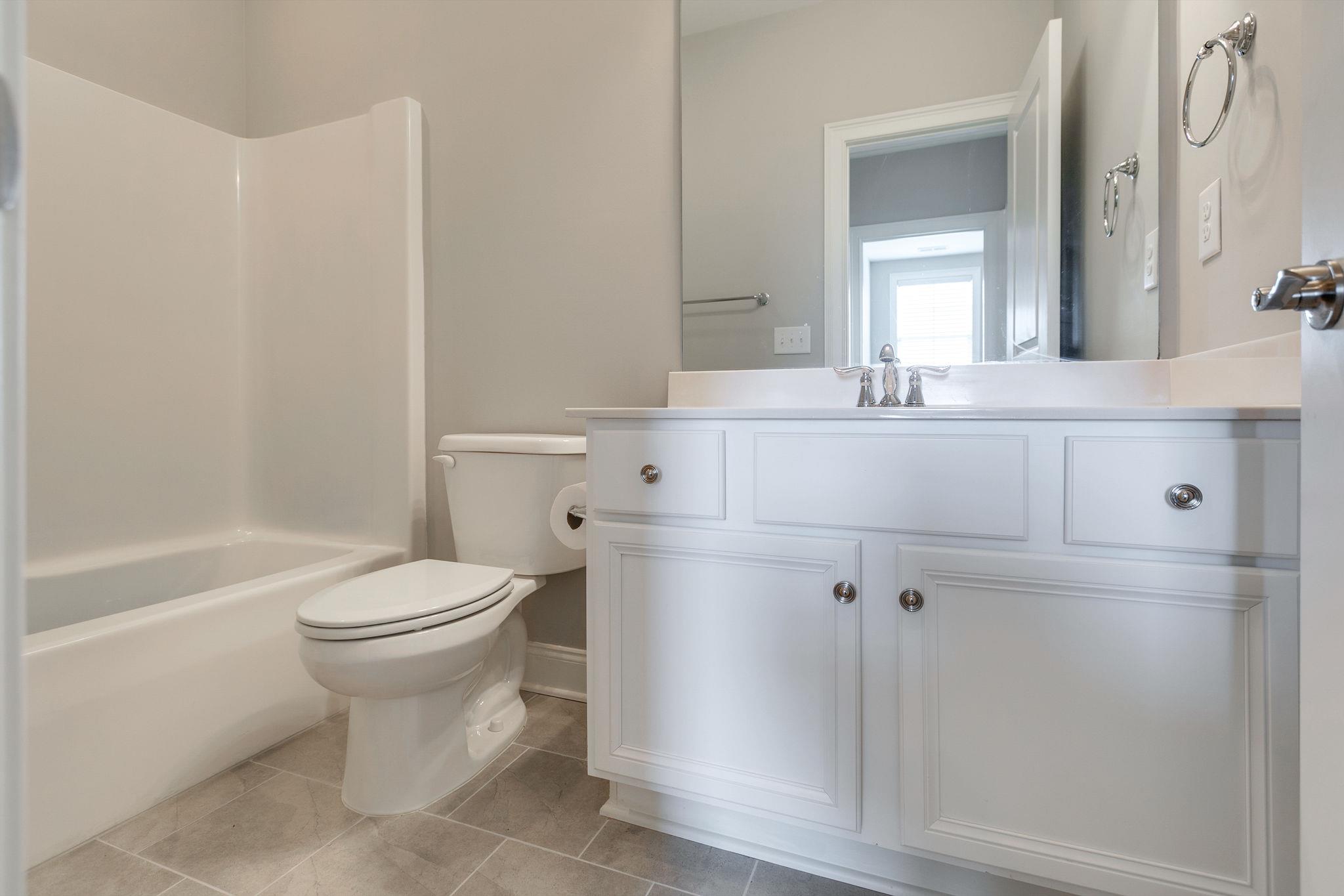 537 Alfred Ladd Road East Franklin, TN 37064 - Photo 24 of 28 Hall bath.