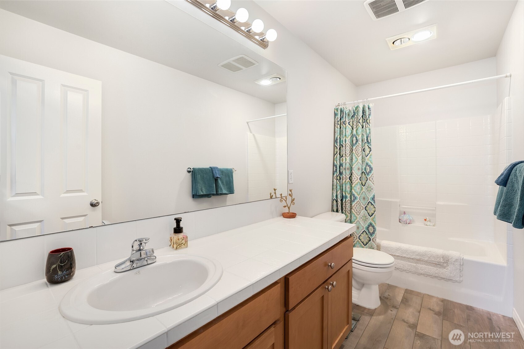 5440 Northeast 2nd Court Renton, WA 98059 - Photo 24 of 40 Gallery Image 24