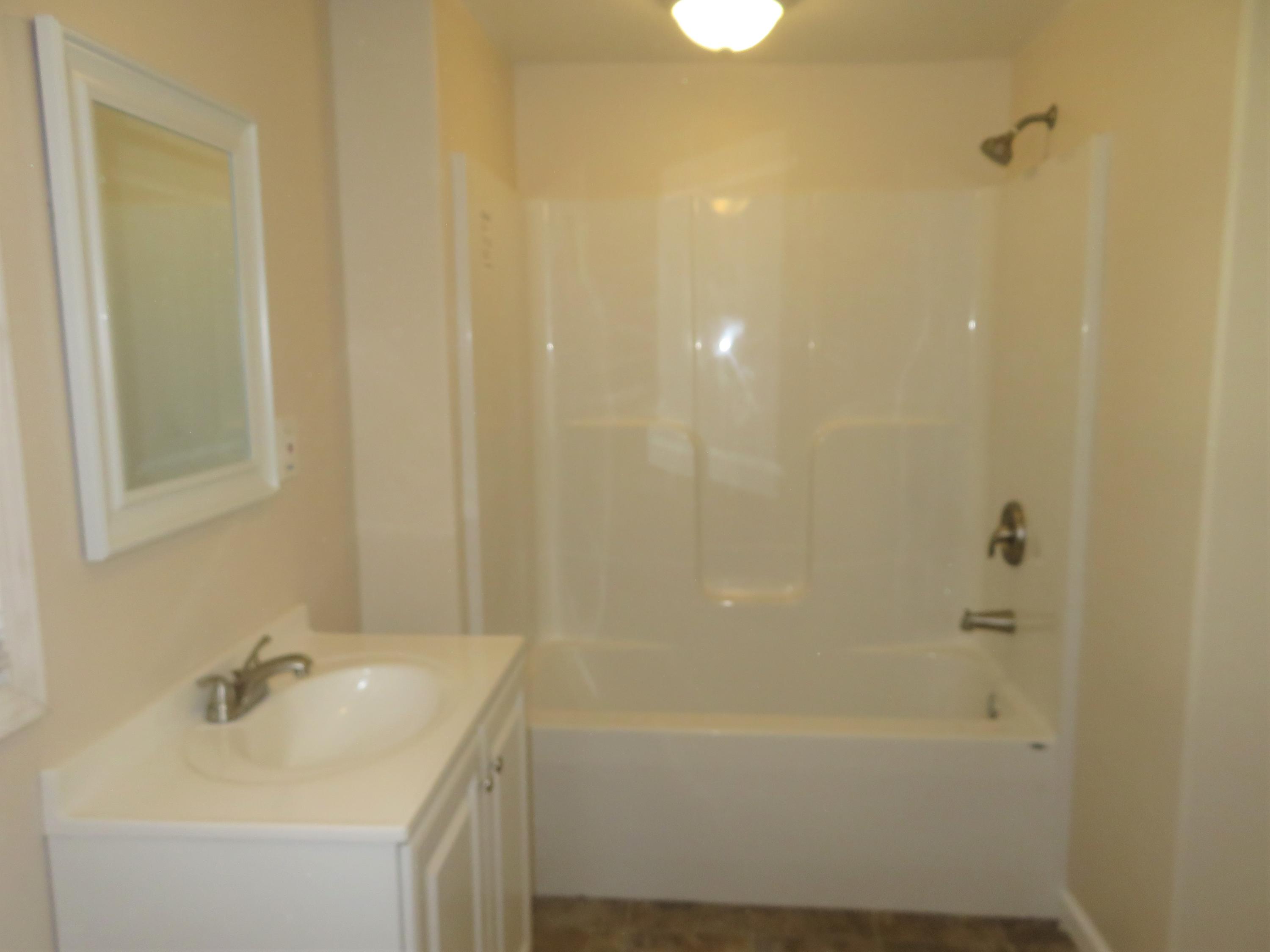 1718 Rock Springs Road Kingsport, TN 37664 - Photo 8 of 18 IMG_9124