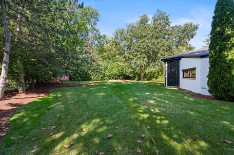$1,599,000 | 1666 Cloverdale Avenue, Highland Park, IL 60035