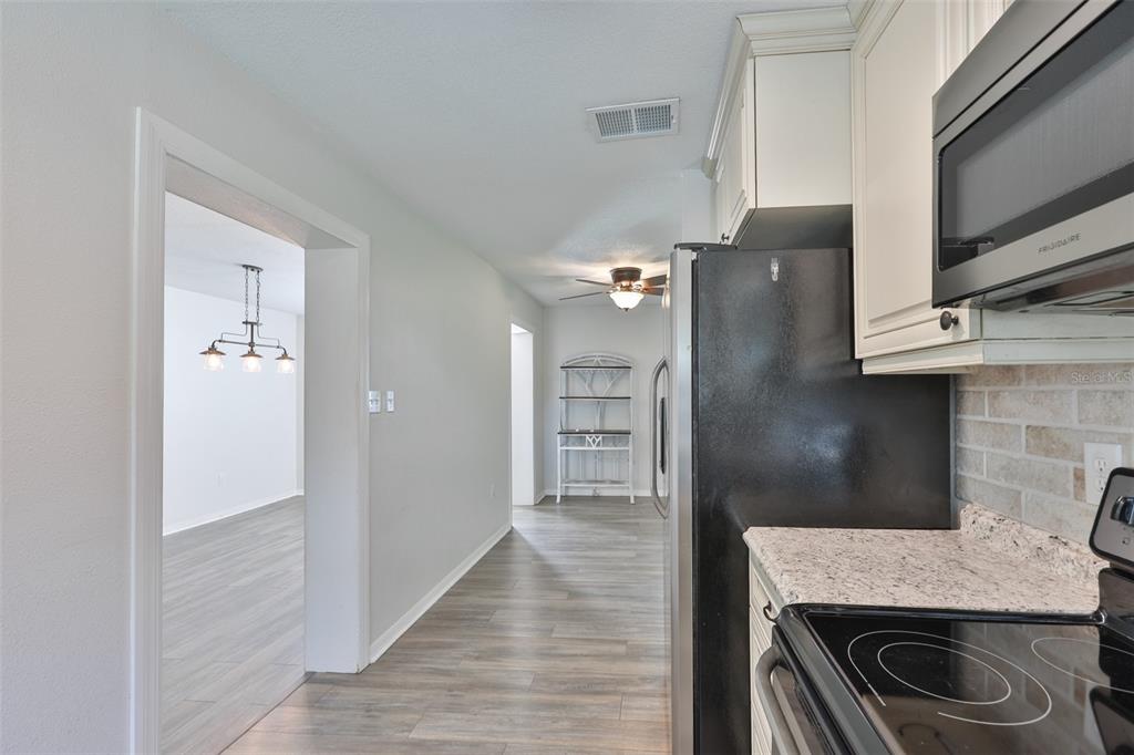 4306 Strauss Road Plant City, FL 33565 - Photo 10 of 45 Gallery Image 10